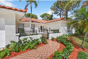 2453 26th Circle, Boca Raton, FL 33431 - MLS#B26001257