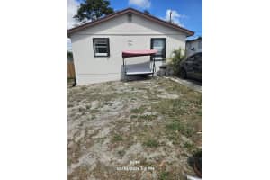 919 Selkirk Street, West Palm Beach, FL 33405 - MLS#B26001274