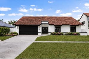 281 Country Club Boulevard, Boca Raton, FL 33487 - MLS#B26001275