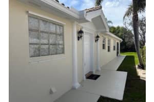 10762 Elsinore Drive, Port Saint Lucie, FL 34987 - MLS#B26001289