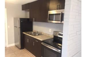704 4th Street, Hallandale Beach, FL 33009 - MLS#B26001301