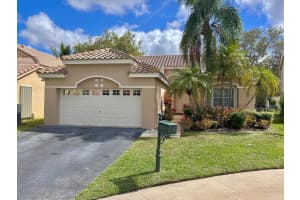1236 Bayview Circle, Weston, Fl 33326, Weston
