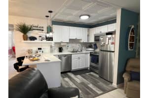 201 Kent L, West Palm Beach, FL 33417, West Palm Beach, FL 33417 - MLS#B26001336