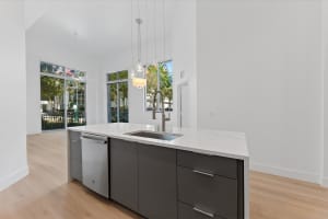 300 Australian Avenue, West Palm Beach, FL 33401 - MLS#B26001338