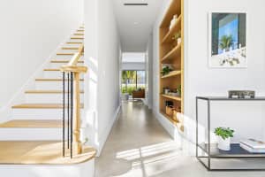 785 Park Place, West Palm Beach, FL 33401 - MLS#B26001342