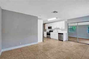 8221 3rd Court, North Lauderdale, FL 33068 - MLS#B26001369