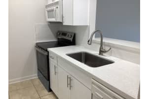 222 N Federal Hwy 220, Deerfield Beach, FL 33441, Deerfield Beach, FL 33441 - MLS#B26001395