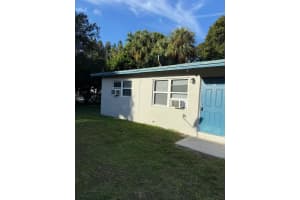 1913 Delaware Avenue, Fort Pierce, FL 34950 - MLS#B26001492