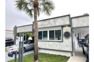 111 Alamanda Lane, Deerfield Beach, FL 33442 - MLS#B26001507