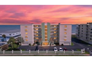 401 Jimmy Buffett Mem Highway, Satellite Beach, FL 32937 - MLS#B26001509