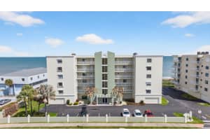 401 Jimmy Buffett Mem Highway, Satellite Beach, FL 32937 - MLS#B26001509