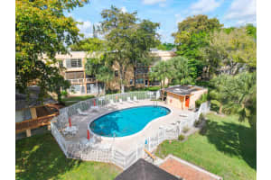 8390 Lagos De Campo Boulevard, Tamarac, FL 33321 - MLS#B26001513