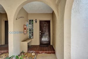 905 12th Court, Fort Lauderdale, FL 33316 - MLS#B26001533