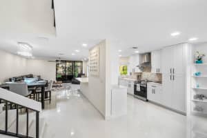 5294 10th Fairway Drive, Delray Beach, FL 33484 - MLS#B26001540