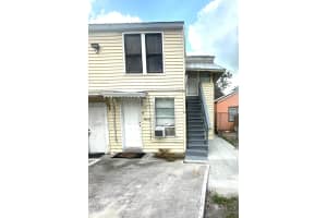136 15th Street, Fort Pierce, FL 34950 - MLS#B26001594