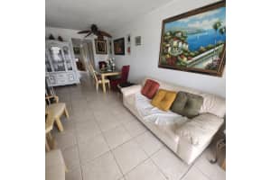 18 Oakridge B 18, Deerfield Beach, FL 33442, Deerfield Beach, FL 33442 - MLS#B26001596