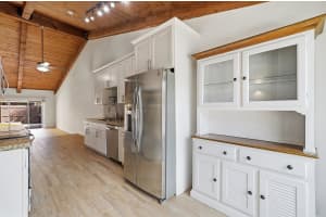 10121 Acorn Lane, Pembroke Pines, FL 33026 - MLS#B26001605