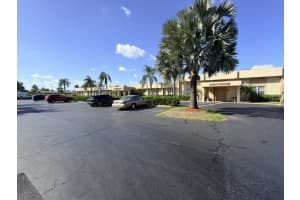 2804 Crosley Drive, West Palm Beach, FL 33415 - MLS#B26001611