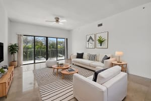 1650 Presidential Way, West Palm Beach, FL 33401 - MLS#B26001621