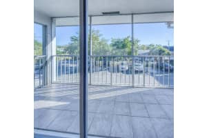 531 N J 5, Lake Worth Beach, FL 33460, Lake Worth Beach, FL 33460 - MLS#B26001626