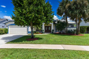 1935 Primrose Lane, Wellington, FL 33414 - MLS#B26001653