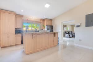 6824 5th Street, Pembroke Pines, FL 33023 - MLS#B26001654