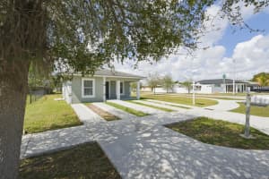 20402 119th Avenue, Miami, FL 33177 - MLS#B26001671