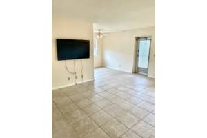 232 Canterbury J, West Palm Beach, FL 33417, West Palm Beach, FL 33417 - MLS#B26001675