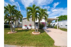 43 W Caribbean, Port St. Lucie, FL 34952, Port Saint Lucie, FL 34952 - MLS#B26001702