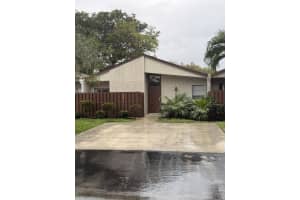 22306 Timberly Drive, Boca Raton, FL 33428 - MLS#B26001710