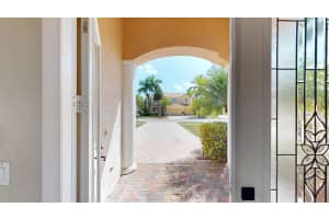 155 Bella Vista Way, Royal Palm Beach, FL 33411 - MLS#B26001727