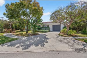 2101 Collier Avenue, Lake Worth Beach, FL 33461 - MLS#B26001769