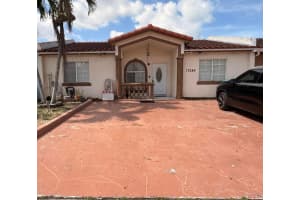 17246 Nw 74th Court, Hialeah, Fl 33015, Hialeah
