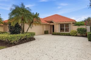 2735 Mariposa Circle, Palm City, FL 34990 - MLS#B26001814