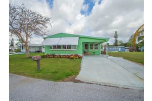 68 W Caribbean, Port St. Lucie, FL 34952, Port Saint Lucie, FL 34952 - MLS#B26001831