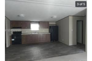 13560 7th Place, Davie, FL 33325 - MLS#B26001832