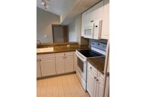 272 Village Boulevard, Tequesta, FL 33469 - MLS#B26001862