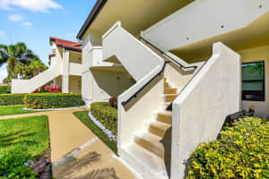 5903 Parkwalk Drive, Boynton Beach, FL 33472 - MLS#B26001865