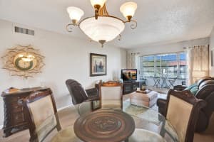 2901 Sunrise Lakes Drive, Sunrise, FL 33322 - MLS#B26001874