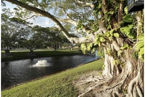 2427 24th Lane, Palm Beach Gardens, FL 33418 - MLS#B26001878