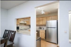 1014 Green Pine Boulevard, West Palm Beach, FL 33409 - MLS#B26001892