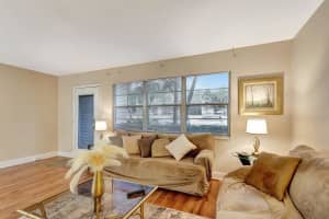 2401 Antigua Circle, Coconut Creek, FL 33066 - MLS#B26001905