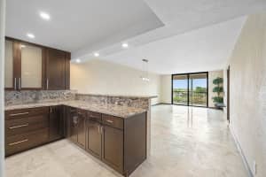 2400 Deer Creek Country Club Boulevard, Deerfield Beach, FL 33442 - MLS#B26001932