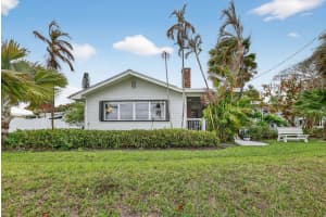 4490 Indian River Drive, Jensen Beach, FL 34957 - MLS#B26001948