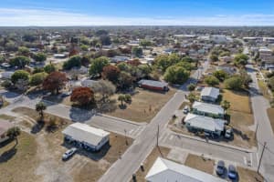 1403 Avenue J, Fort Pierce, FL 34950, Fort Pierce, FL 34950 - MLS#B26001951