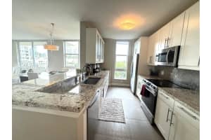 700 Boynton Beach Boulevard, Boynton Beach, FL 33435 - MLS#B26001988