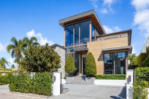 424 Coconut Isle Drive, Fort Lauderdale, FL 33301 - MLS#B26002017