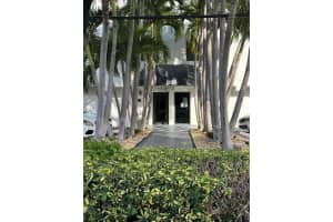 2029 Ocean Boulevard, Fort Lauderdale, FL 33305 - MLS#B26002020