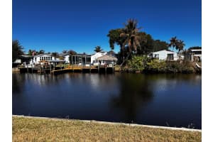 7918 Paradise Court, Stuart, FL 34997 - MLS#B26002025