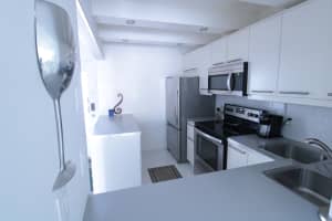 465 Paradise Isle Boulevard, Hallandale Beach, FL 33009 - MLS#B26002053